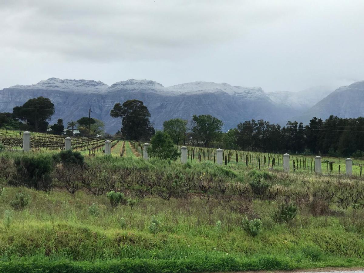 Raithby Winelands Historical Cottage Buitenkant foto